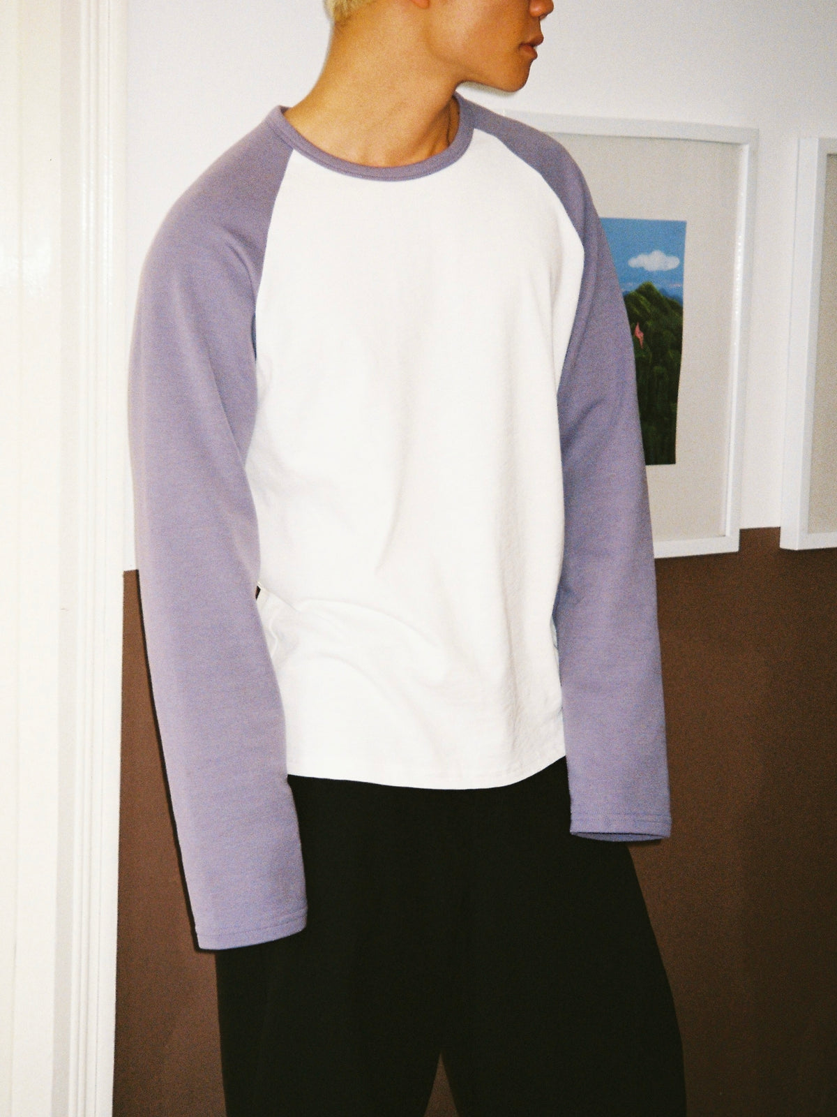 PLUM RAGLAN SWEATSHIRT