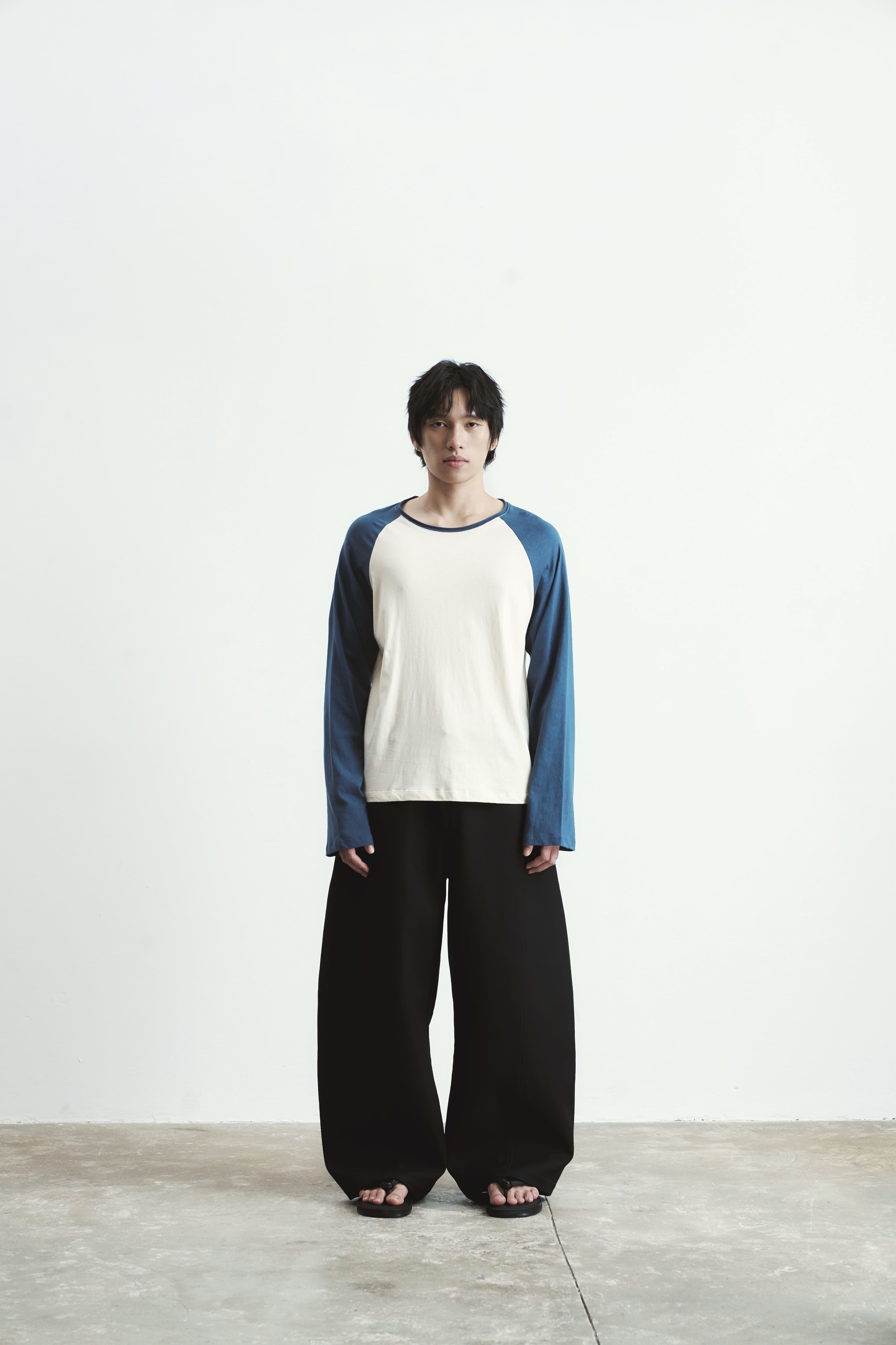 BLEU RAGLAN
